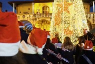 accensione albero natale 2019