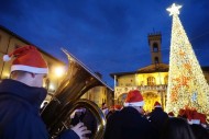 accensione albero natale 2019